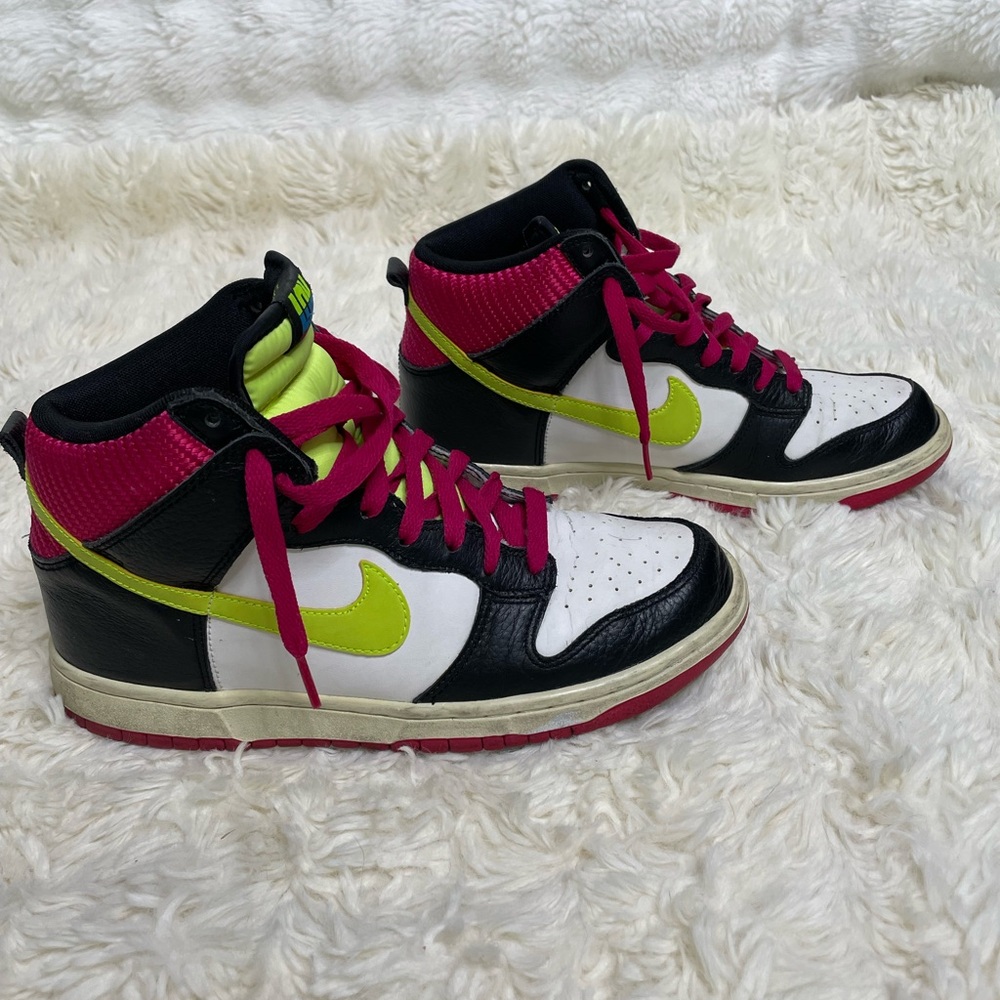 Nike Dunk High White Volt Fireberry